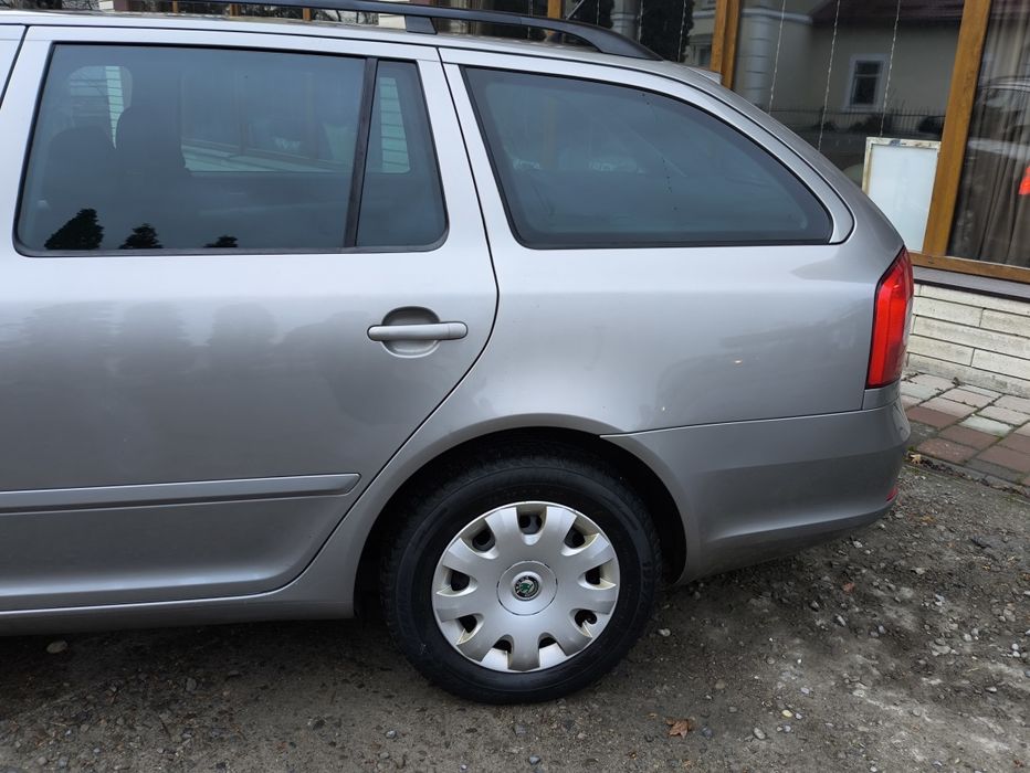 Skoda Octavia 2011 року Свіжопригнана з Австрії 1.6 МПІ mpi Шкода