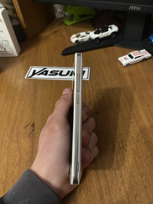 Телефон Huawei Y6 pro