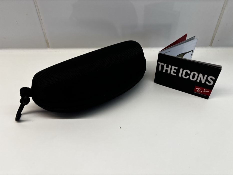 Etui na okulary new RB casual