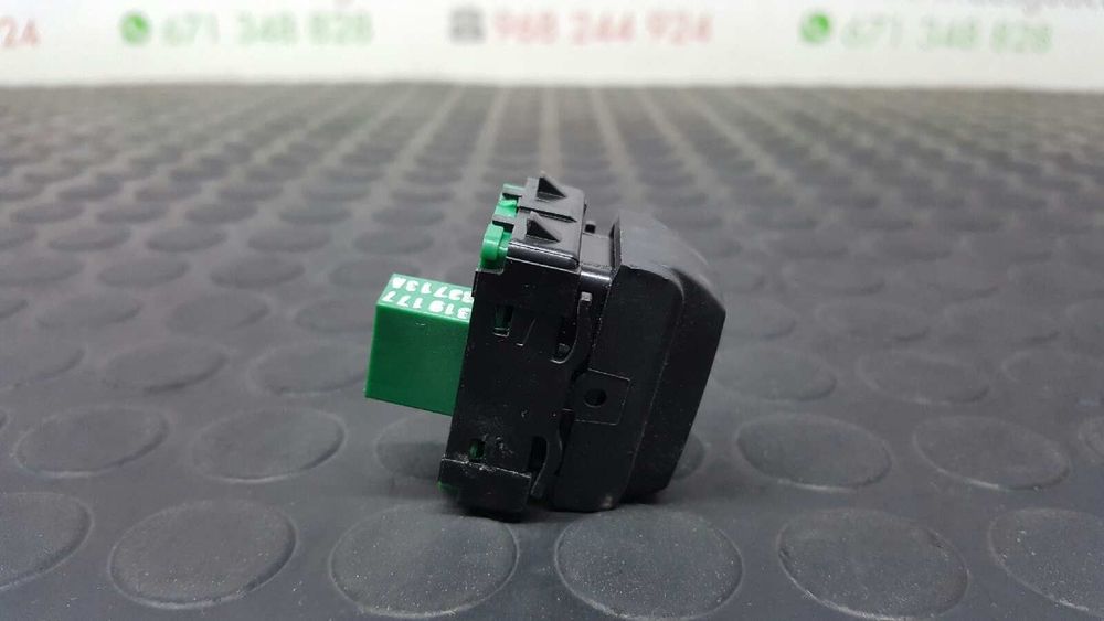 INTERRUPTOR RENAULT CLIO IV DYNAMIQUE