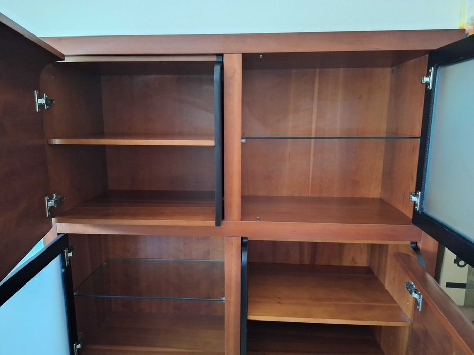 Móvel de sala em cerejeira