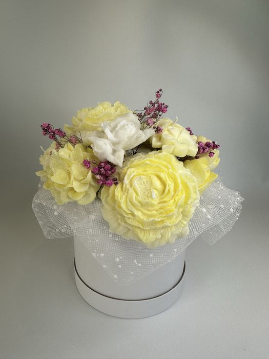 Flower box z świeczek sojowych.