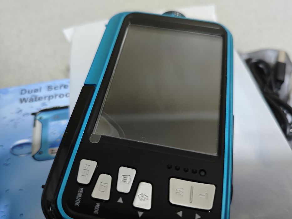 Цифрова камера, фотоапарат, нова