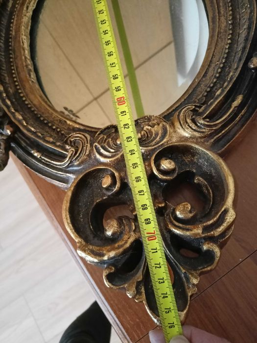 Piękne lustro w kolorze złota