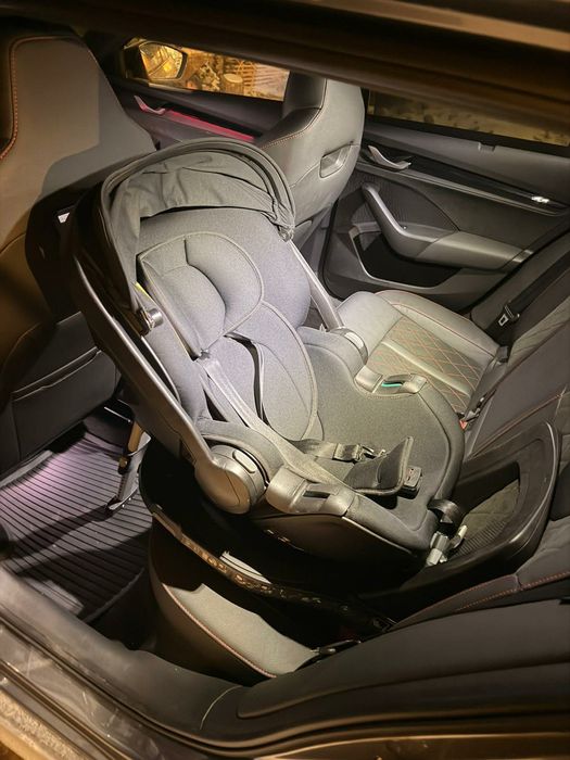 Fotelik britax z bazą
