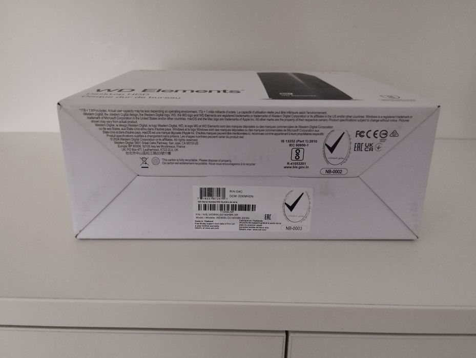 Жесткий диск Western Digital Elements Desktop 14TB WDBWLG0140HBK-EESN