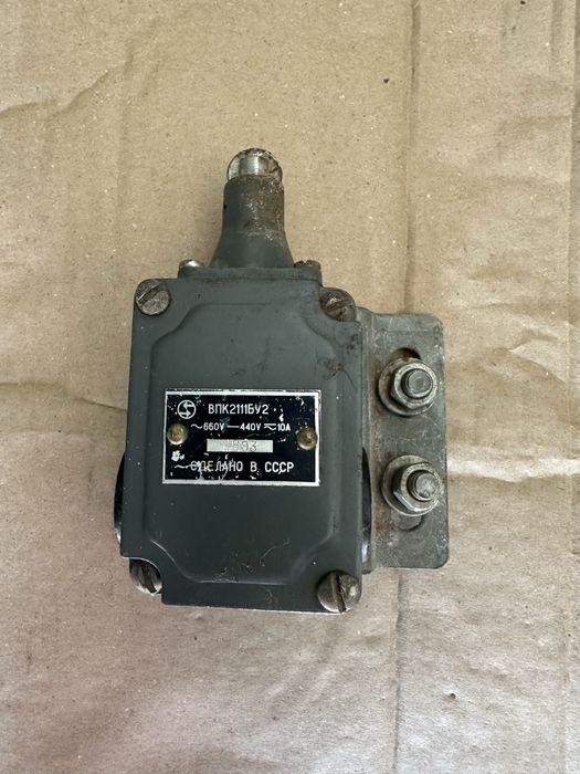 Вимикач кінцевий ВПК 2111БУ2