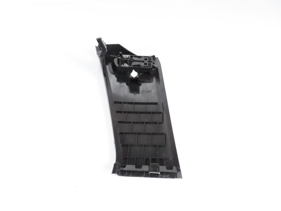 Cobertura Pilar D Bmw X3 Ref: 51477446108 / 51477424731