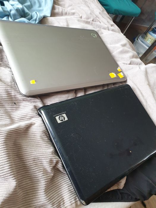 2x Laptop HP  - 15" 17" - Na czesci uszkodzone