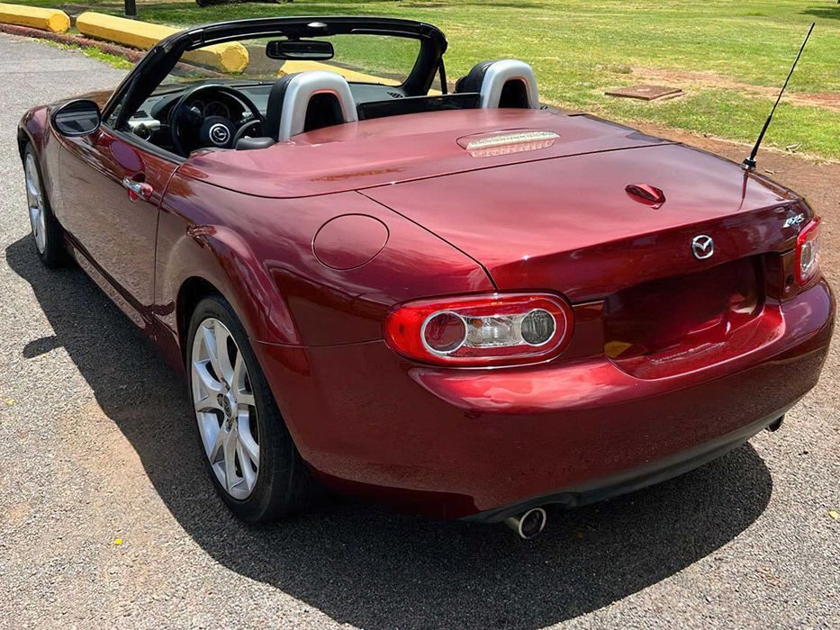Mazda MX-5 Miata Grand Touring      2013