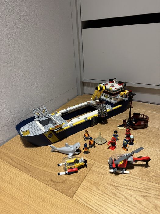 Lego statek badaczy oceanów 60266