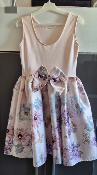 Sukienka dla dziewczynki 134 H&M