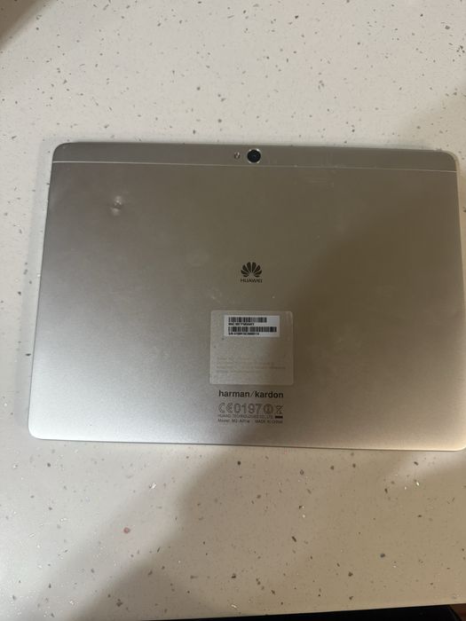 Продам планшет HUAWEI