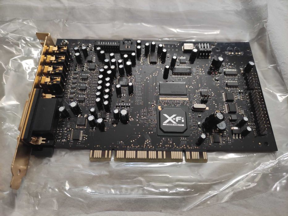 Placa Som Creative Sound Blaster X-Fi XtremeMusic - como nova na caixa