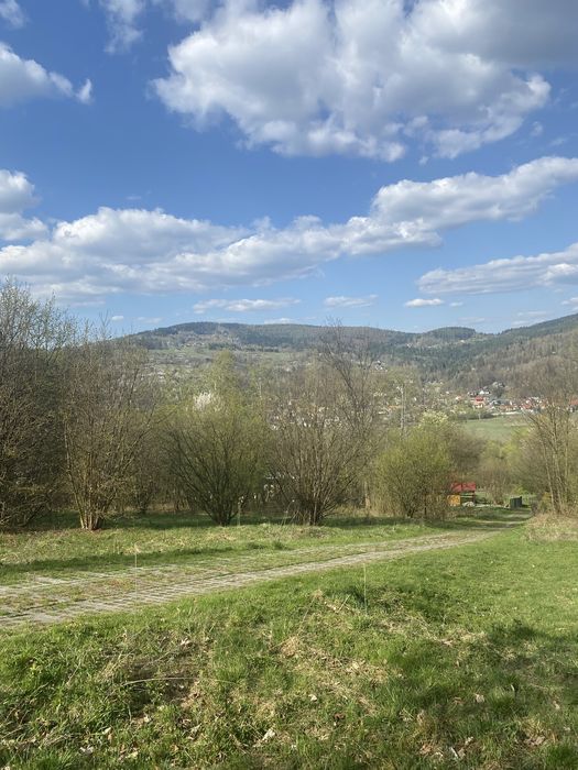 Dzialke sprzedam