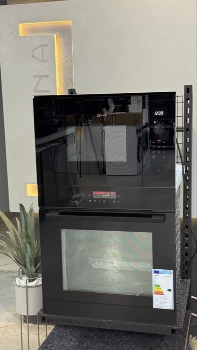 Комплект духовка та мікрохвильовка Neff. Новий