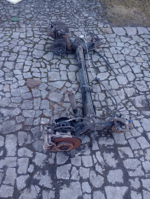 Belka tył Berlingo IV /Rifter