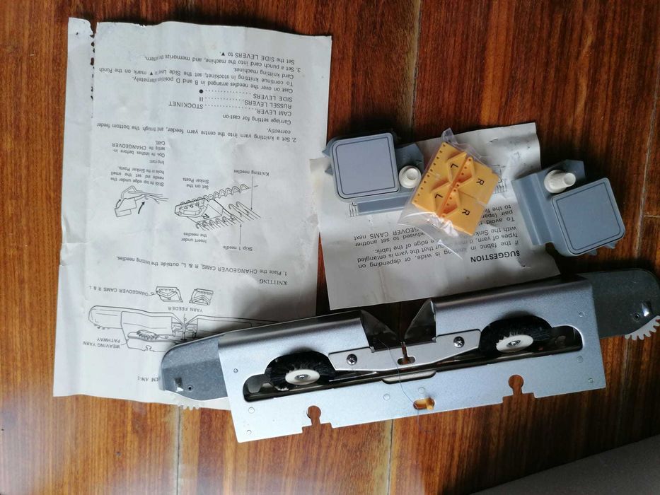 maquina de tricotar com pouquissimo uso
