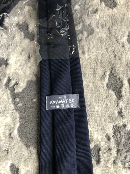 krawat męski granatowy