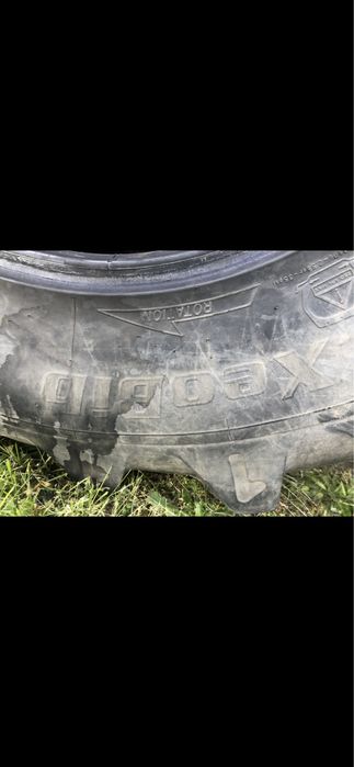 600/60R28 Michelin