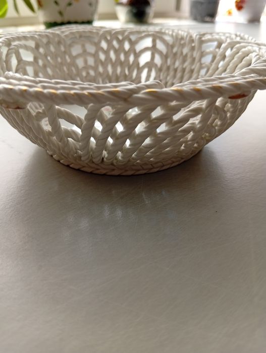 Stara ,mala patera porcelana Hiszpania