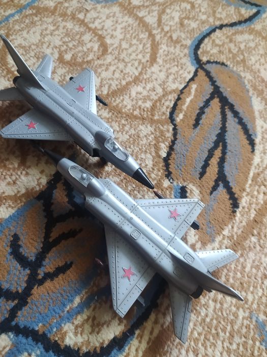 Літак винищувач 2