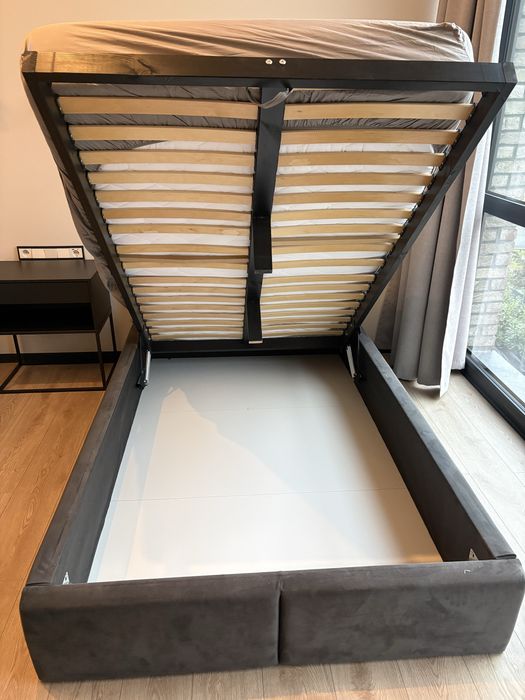 Łóżko 120x200 tapicerowane  AMBER z materacem