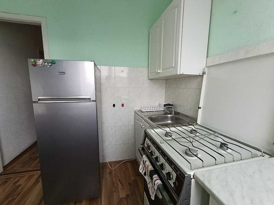 Власник. 1 кімнатна квартира в центрі Мукачева. Довготривала оренда.