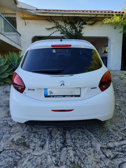 Peugeot 208 1.6 HDi Style