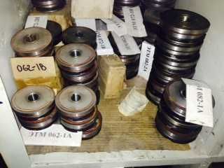 продаем запчасти к станкам