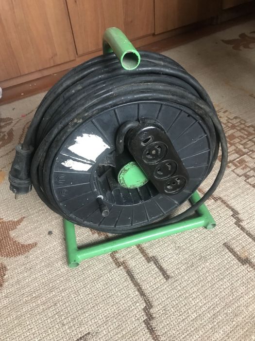 Подовжувач на котушці 50м  переноска удлиннитель