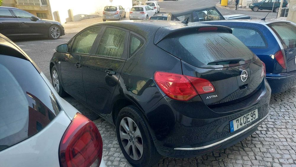 Carro Opel Astra - Avaria na caixa de velocidades
