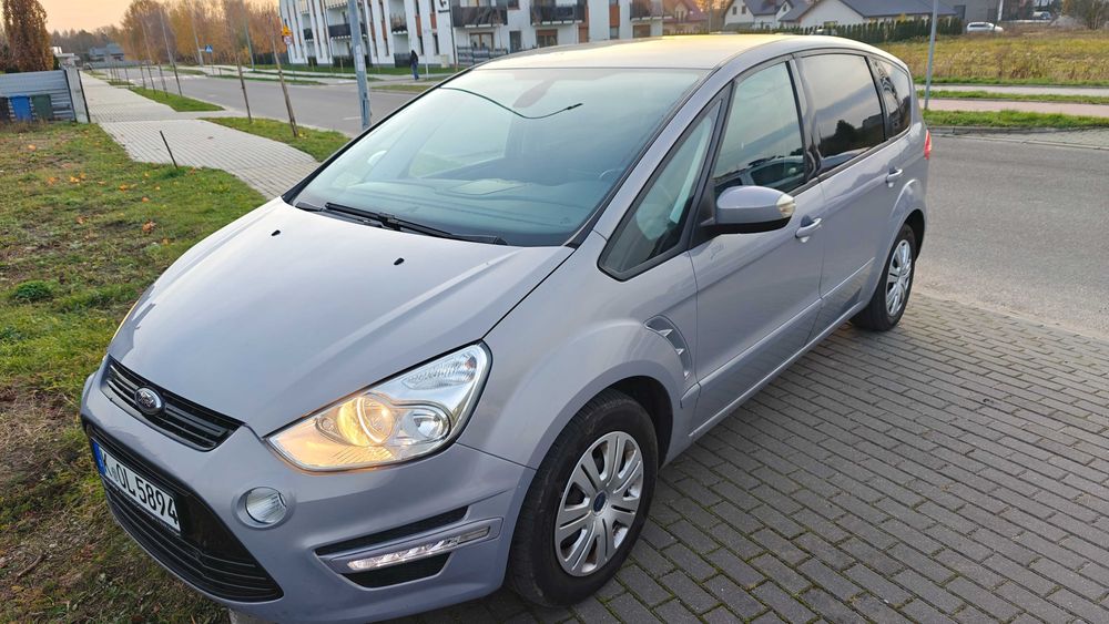 Ford S-Max