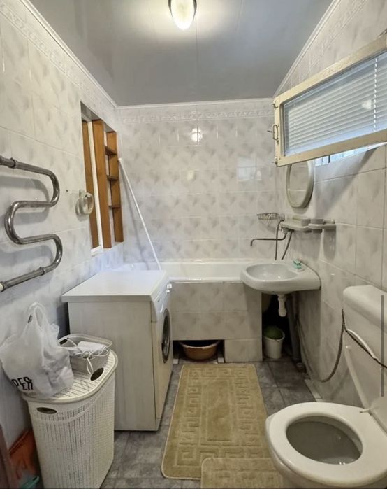 Здається чудовий 4 кімнатний Будинок на Слов'янці.