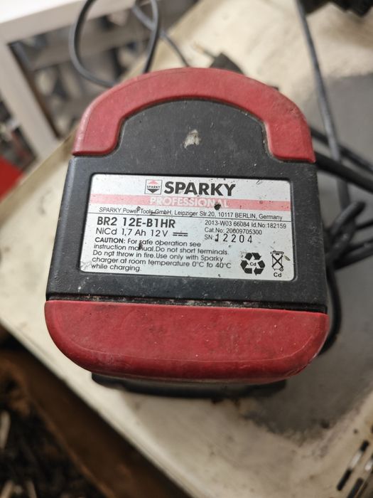 Ładowarka sieciowa 12 V