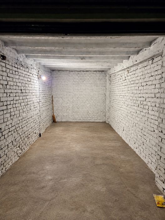 Wynajme Garaż 16,8 m² Ochota Korotyńskiego 16A - Widok 2