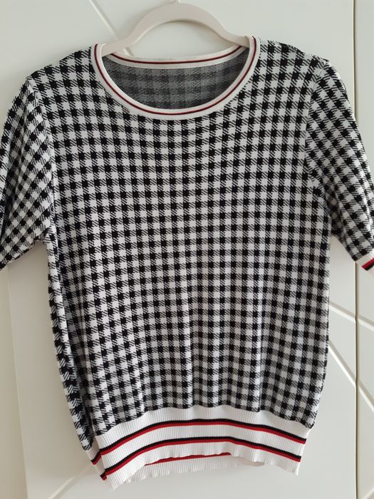 Sweterek włoski damski