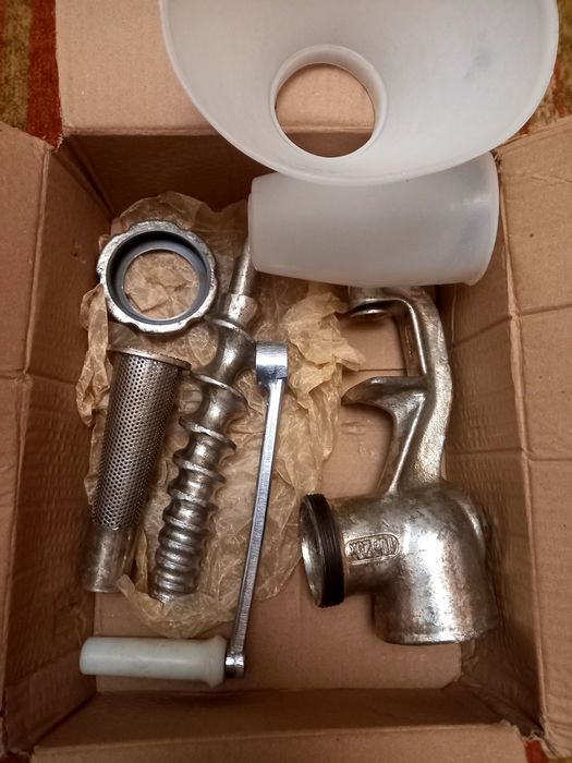 Соковижималка радянська, нова зі зберігання