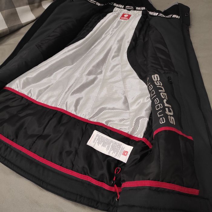 Strauss Engelbert men М Нова