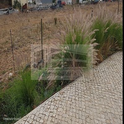 Terreno em São Julião do Tojal - Loures