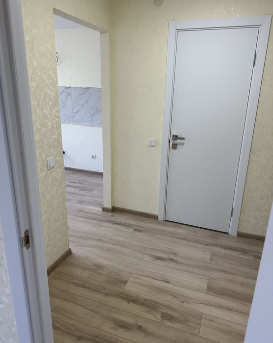 Продаж 1 кім Миколаївка , 36 м.кв, 2 поверх