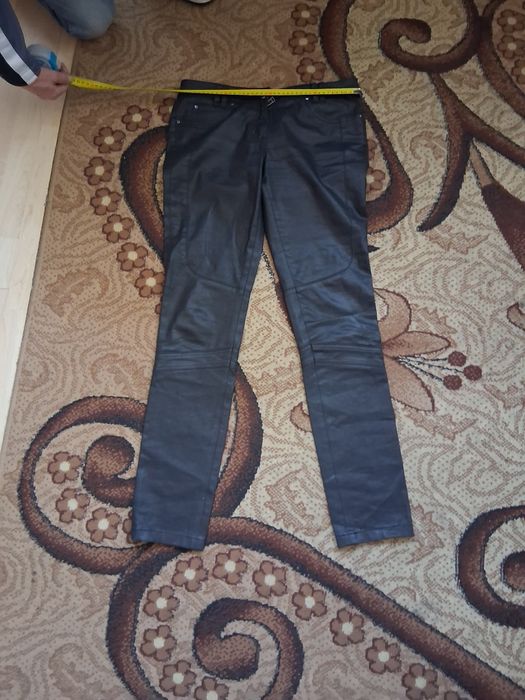 Spodnie damskie fajne.