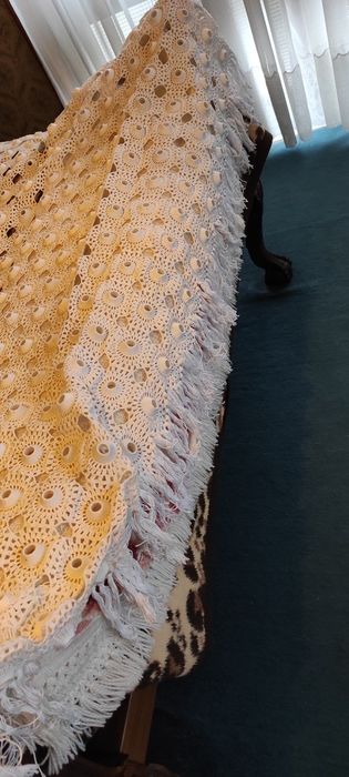 White Bedspread64738828823811124