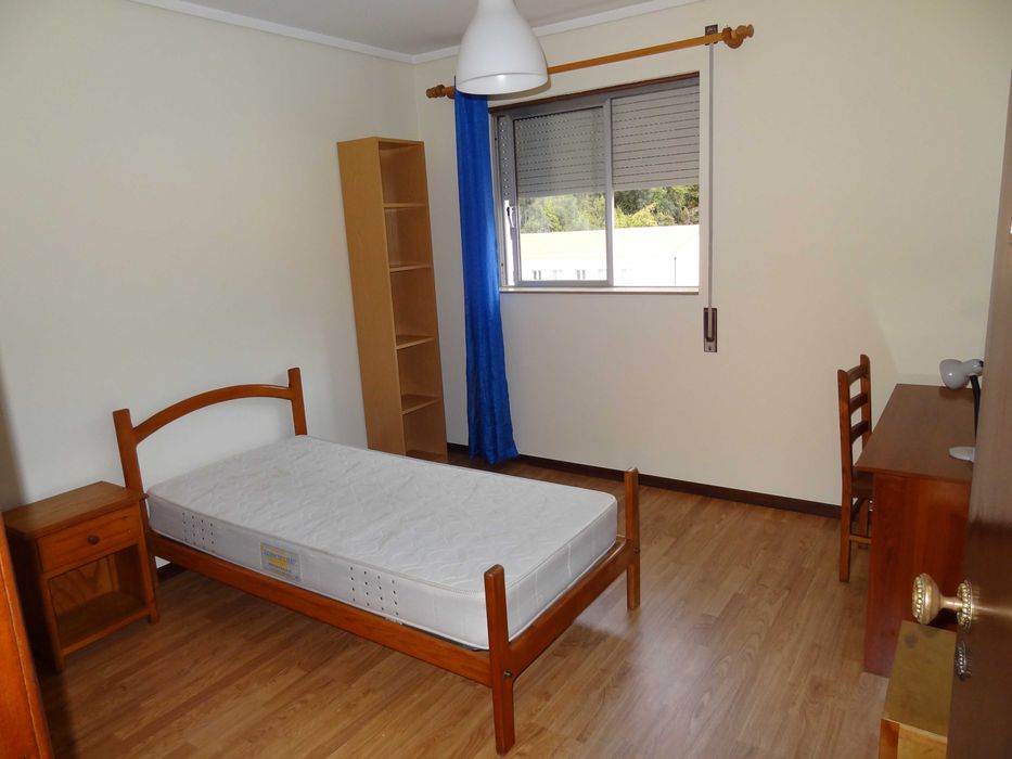 Quartos para estudantes em apartamento T3 independente