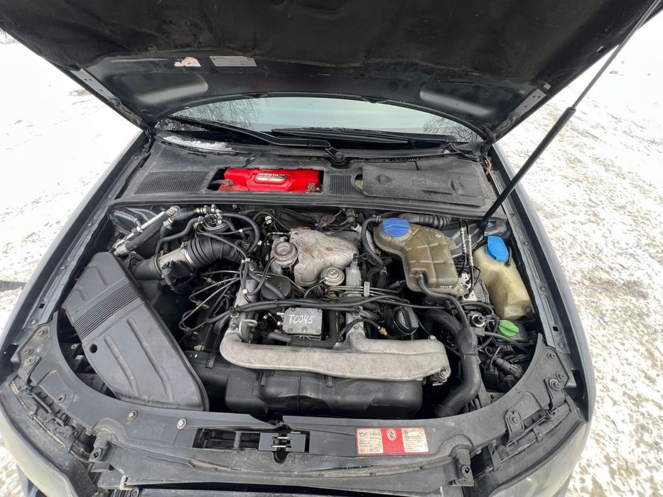 Audi a4b6 2.5tdi 2001р