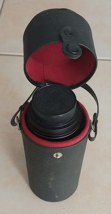 Objetiva de máquina fotográfica antiga