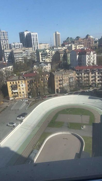 Продаж 4к квартири Богдана Хмельницького 58а