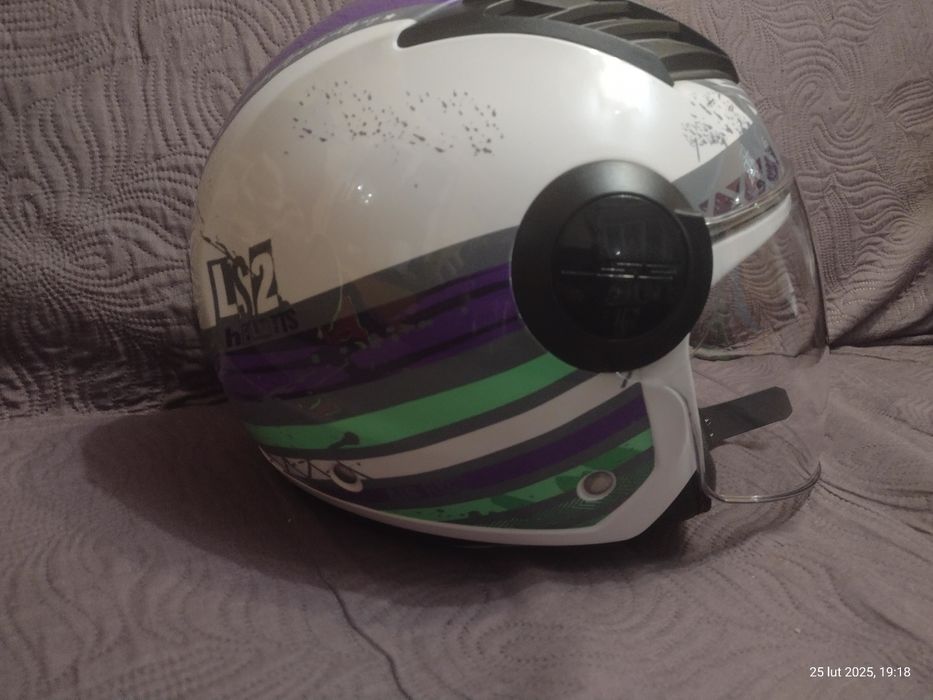 Sprzedam kask rozmiar M