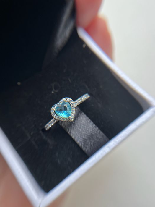 Каблучка Пандора Pandora голубе серце