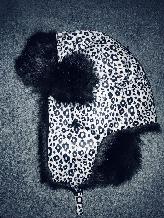 Nowa czapka uszatka pilotka HIT